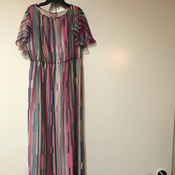 Phoebe Couture Dresses & Skirts - Stripe Summer Maxi Dress
